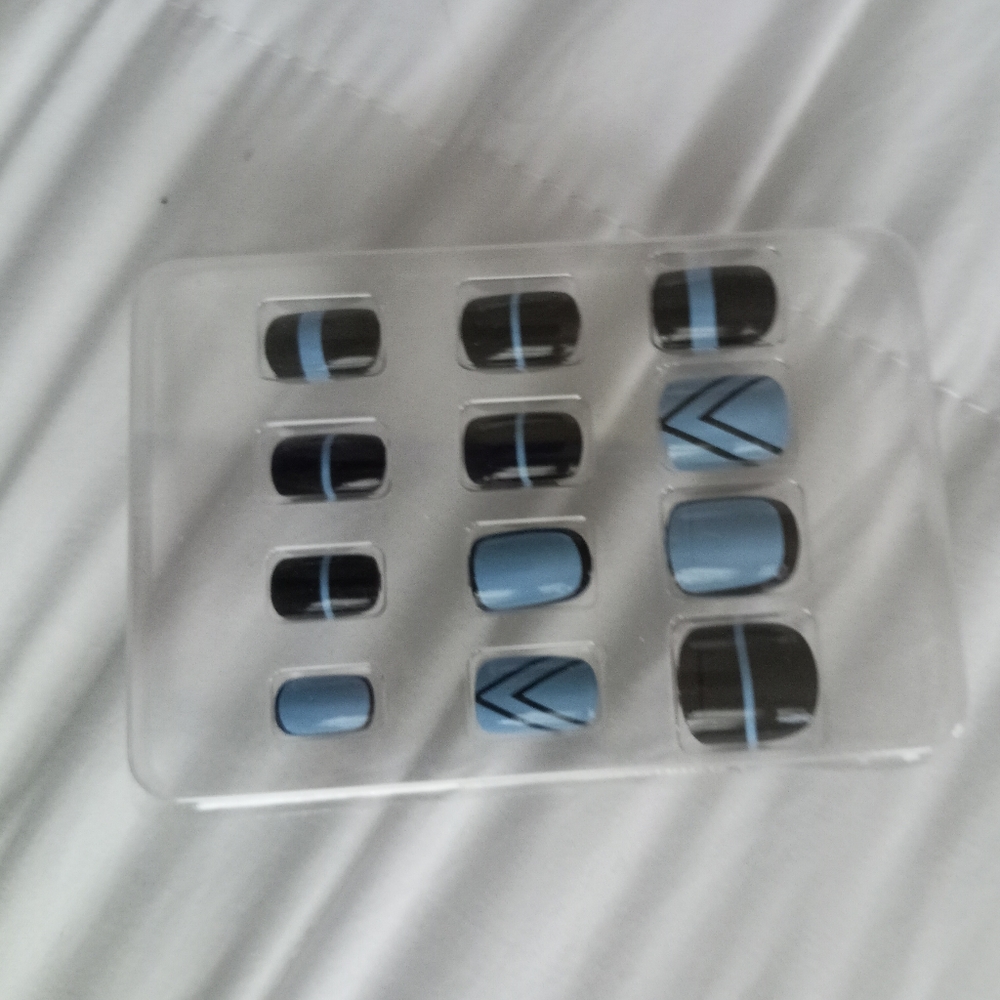 New powder blue acrylic and black nails press on glue on statement nails